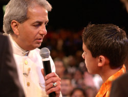 Benny Hinn